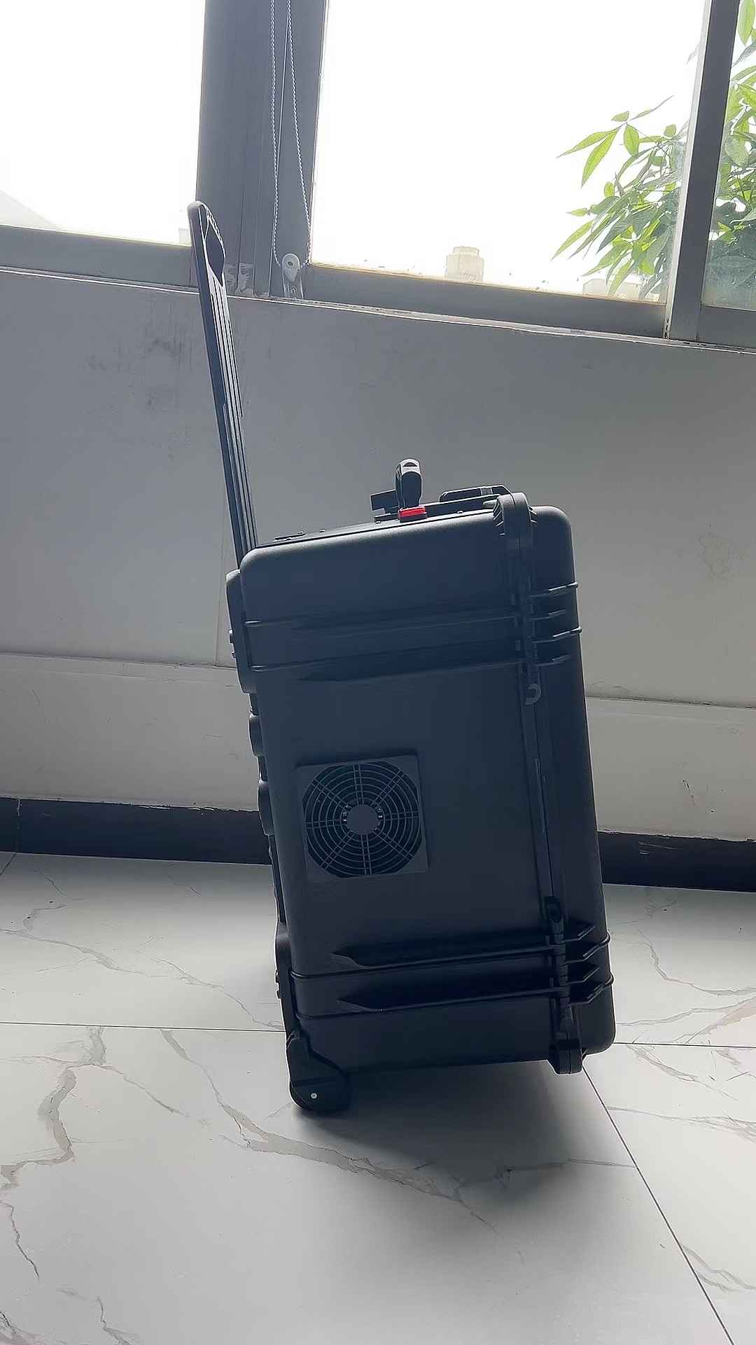 广宁手拉箱型移动通信干扰器